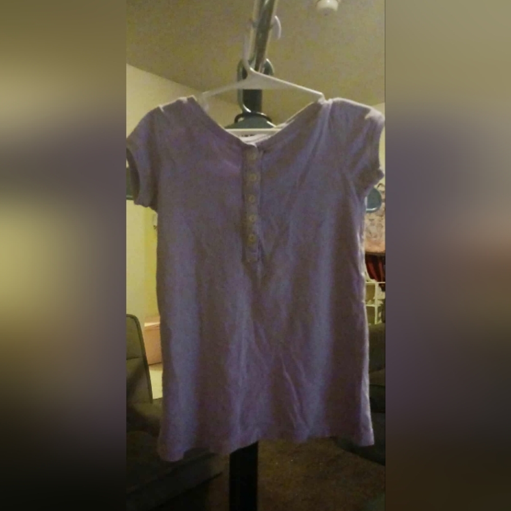 Old Navy Girls Lavender Buttoned Top Xs(4/5)   A-30